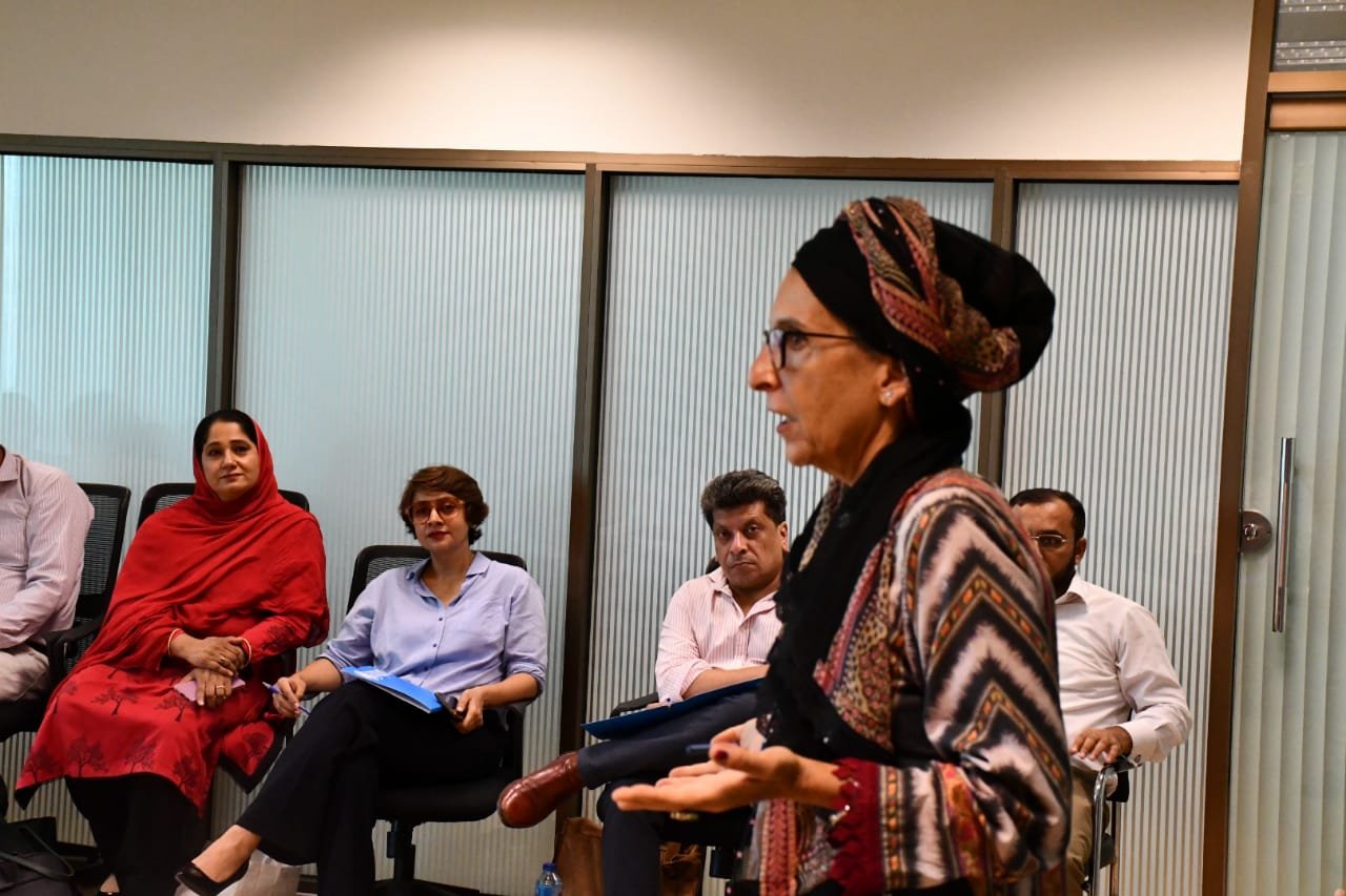 98beba6d-ff91-4730-a832-a073eb5eb6c8